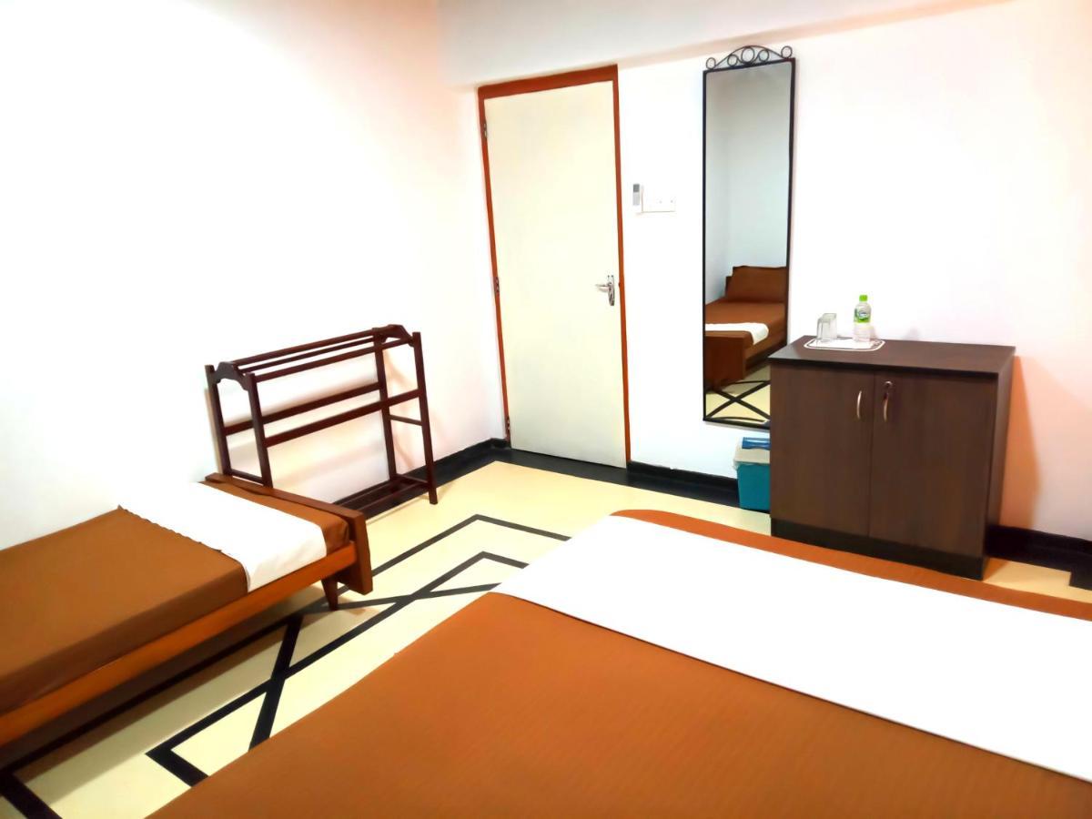 Sobaya Apartment Анурадхапура Екстериор снимка