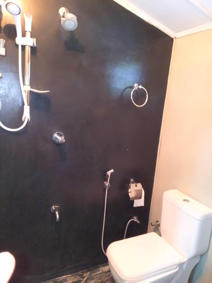 Sobaya Apartment Анурадхапура Екстериор снимка